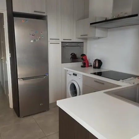 Vue Sur La Marina Apartment *